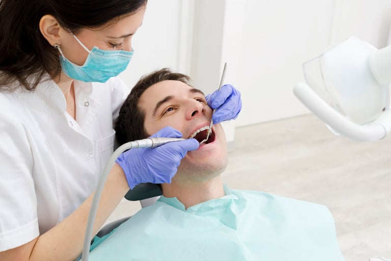 endodoncia dental malaga